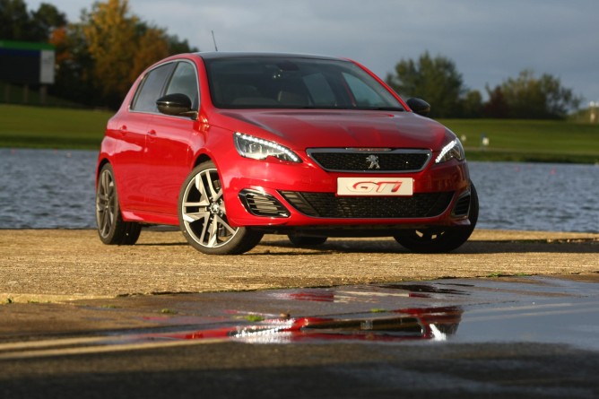 PEUGEOT 308 GTi at National Water Sports Centre_3814